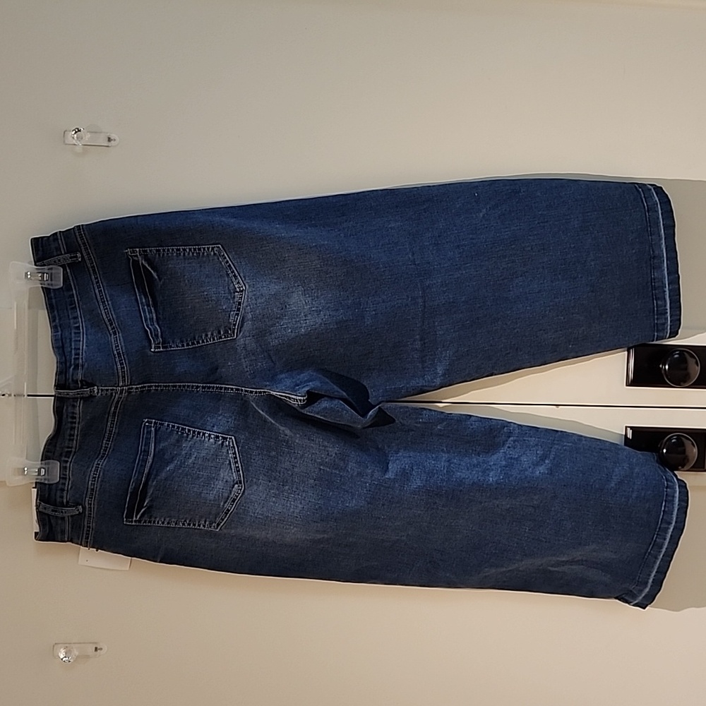 Jeans - Picture 4 of 4